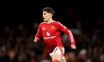 Napoli Eye Manchester United’s Alejandro Garnacho as Khvicha Kvaratskhelia’s Replacement